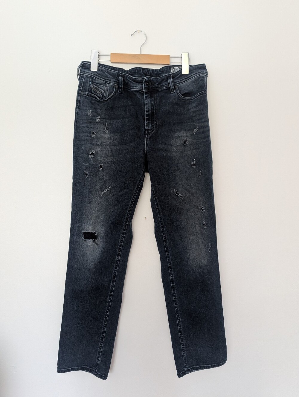 Authentic Diesel "Reen" Regular Straight Stretch Jeans – Made in Italy –31